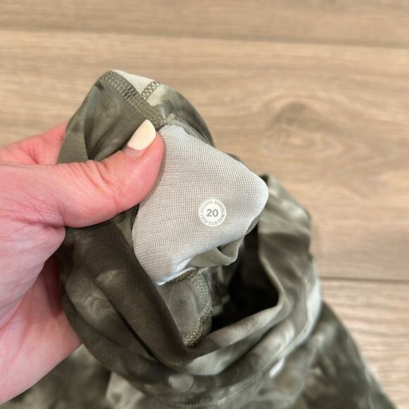 LULULEMON Diamond Dye Light Sage Align High Rise Active Workout Leggings Size 20 - Picture 9 of 11